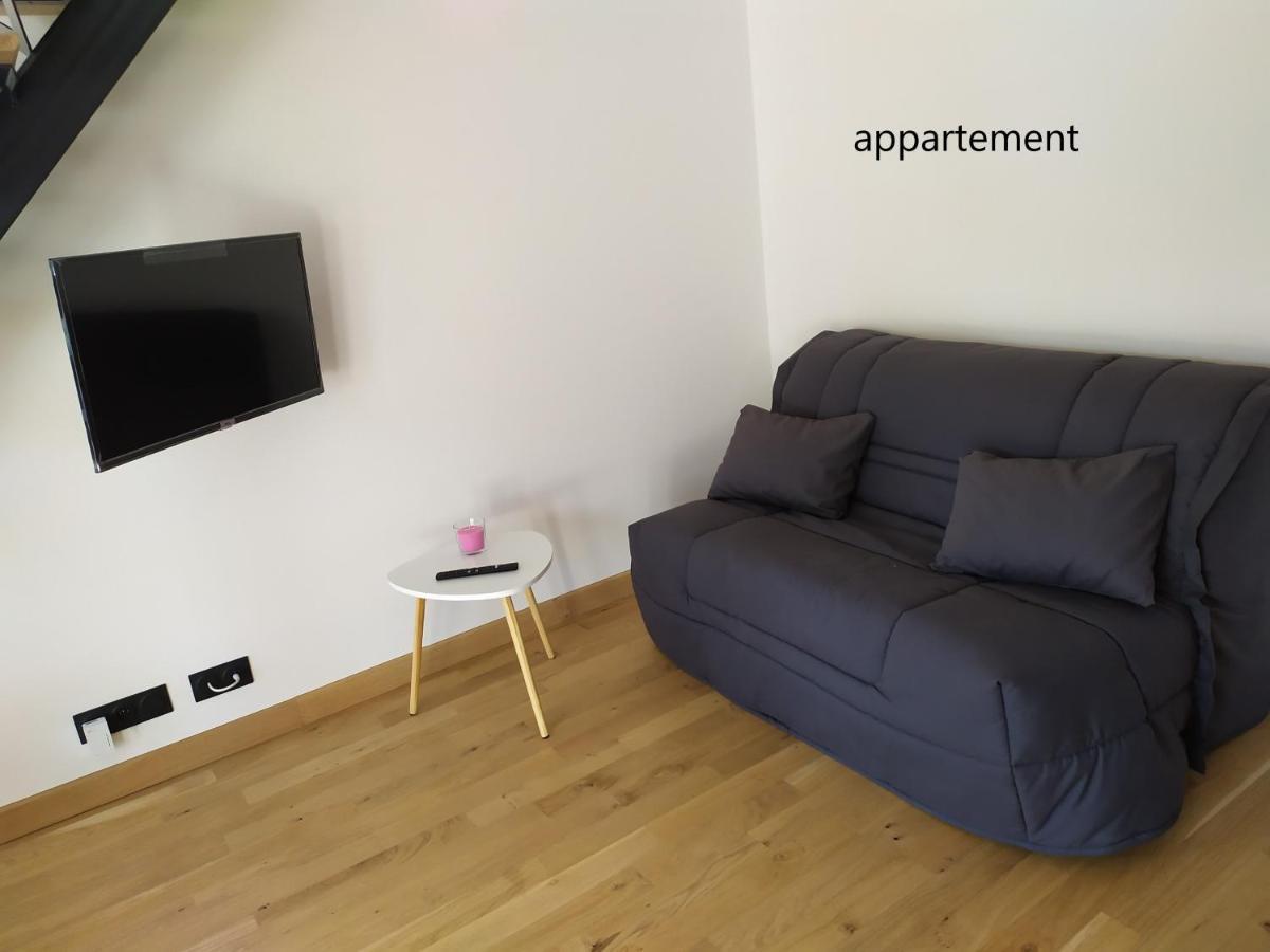 Calme Et Volupte Bed & Breakfast Maxilly-sur-Saone Exterior foto